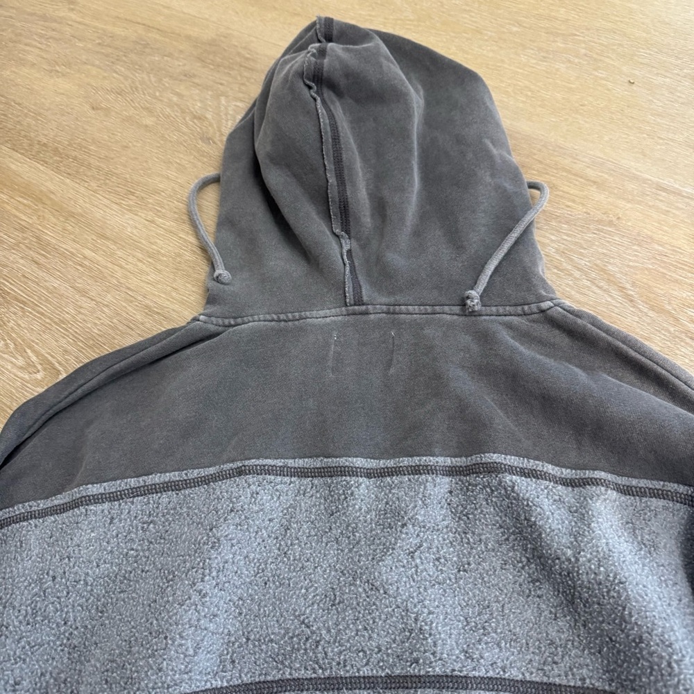 BDG Leanne Cropped Pullover Hoodie Sweatshirt - Picture 9 of 10